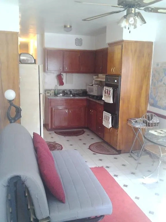 Exquisite Guesthouse New York 2*,  USA